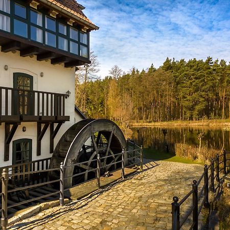 Oleśnica Gosciniec Pod Zajacem B&B 외부 사진