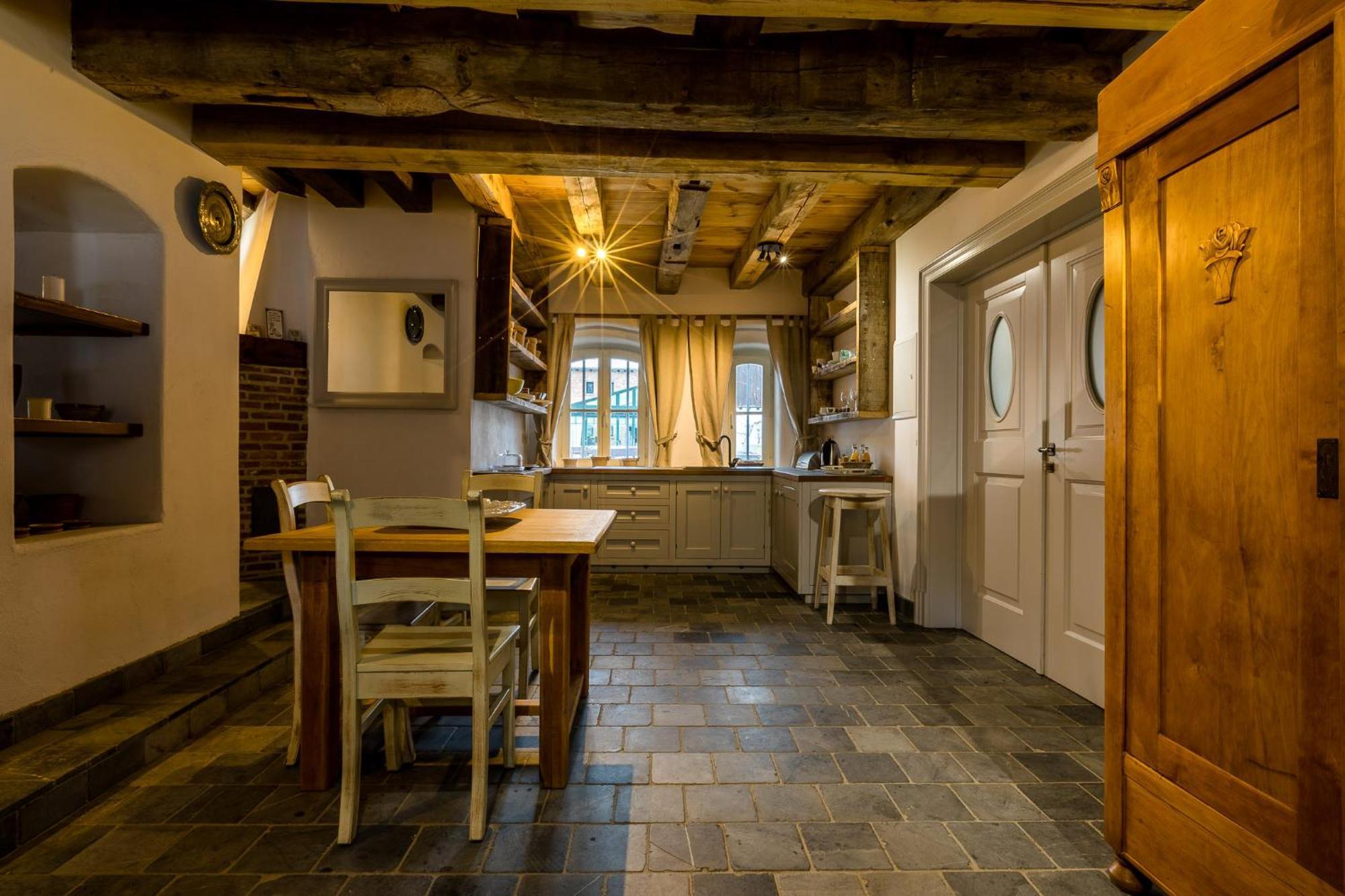 Oleśnica Gosciniec Pod Zajacem B&B 외부 사진