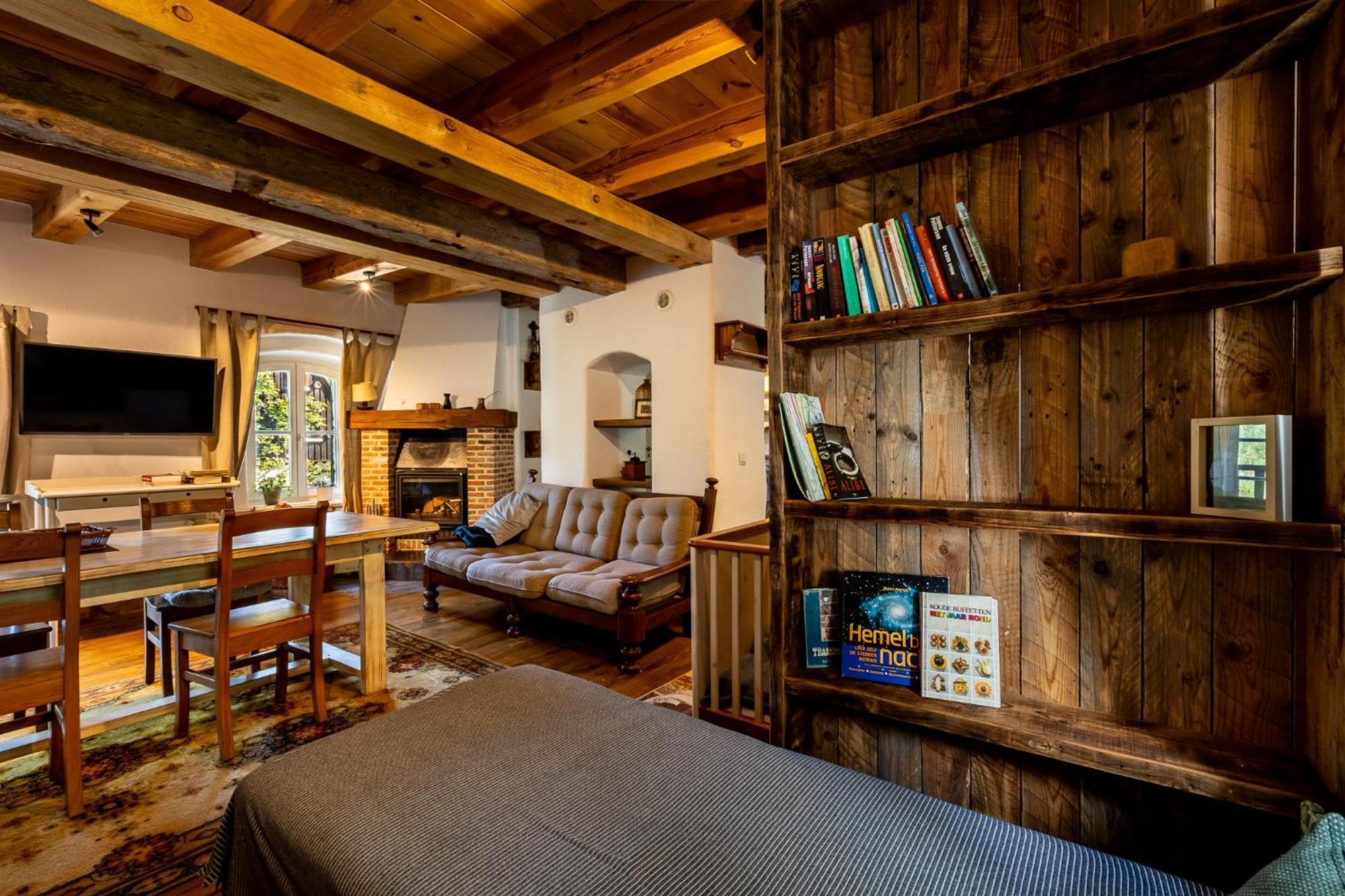 Oleśnica Gosciniec Pod Zajacem B&B 외부 사진