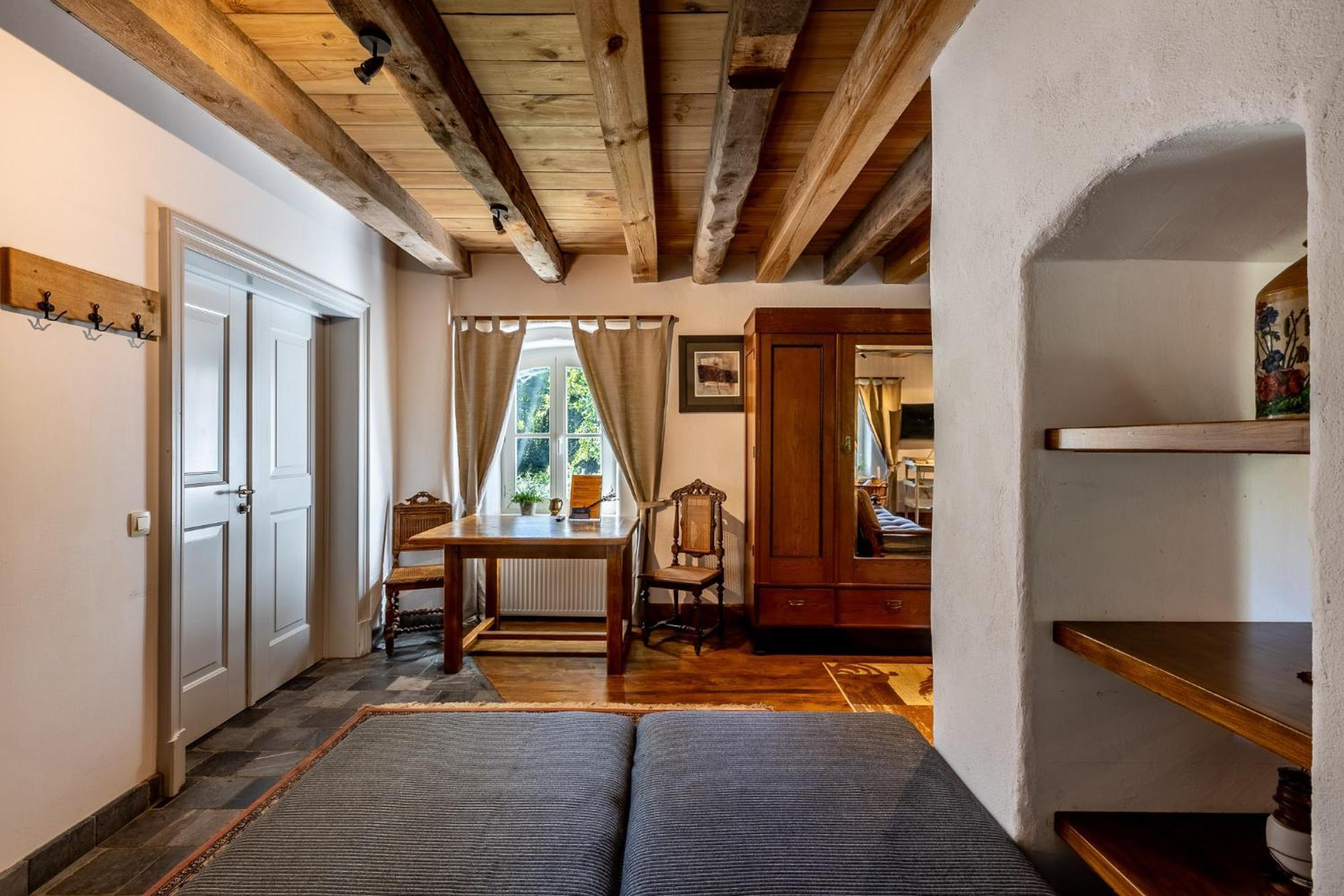 Oleśnica Gosciniec Pod Zajacem B&B 외부 사진