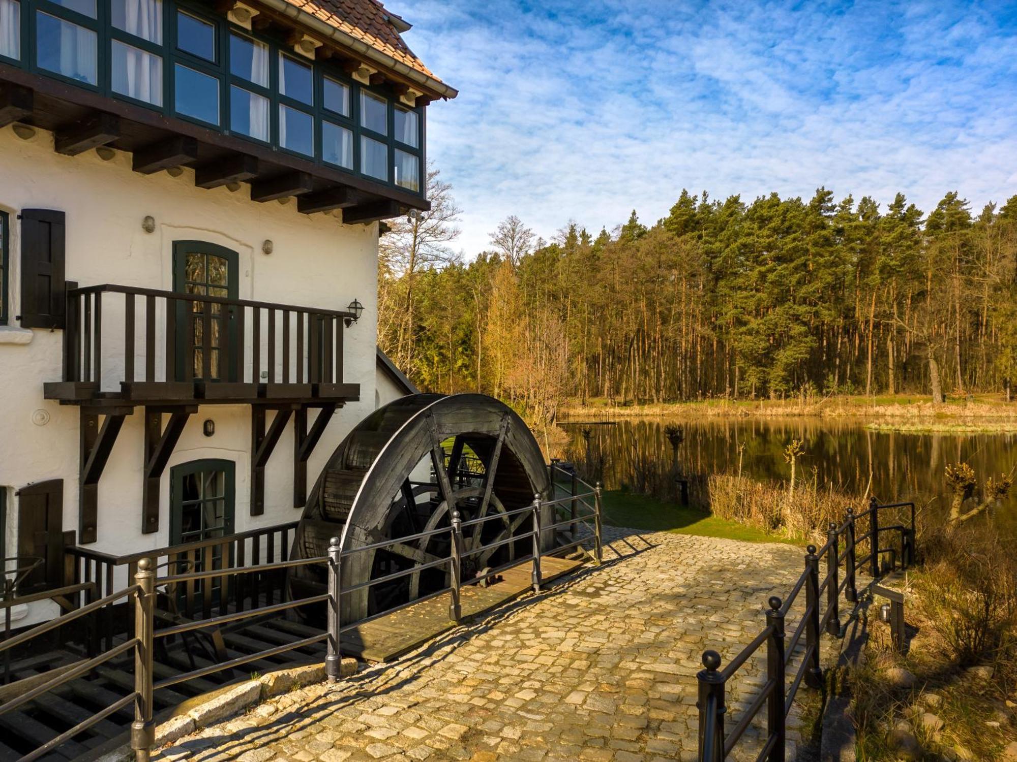 Oleśnica Gosciniec Pod Zajacem B&B 외부 사진